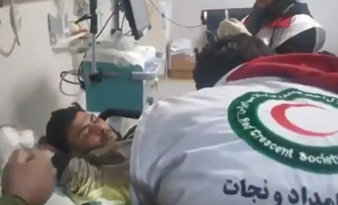 İran Kızılay'ı Gaziantep'te sahra hastanesi kurdu