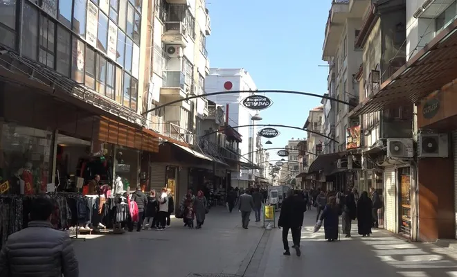 Gaziantep’te depremden sonra hayat normale dönmeye başlıyor
