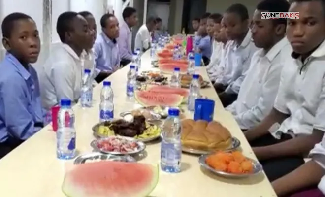 Bem-Bir-Sen Gaziantep Şubesi'nden Afrika'daki yetimler için sahur yemeği