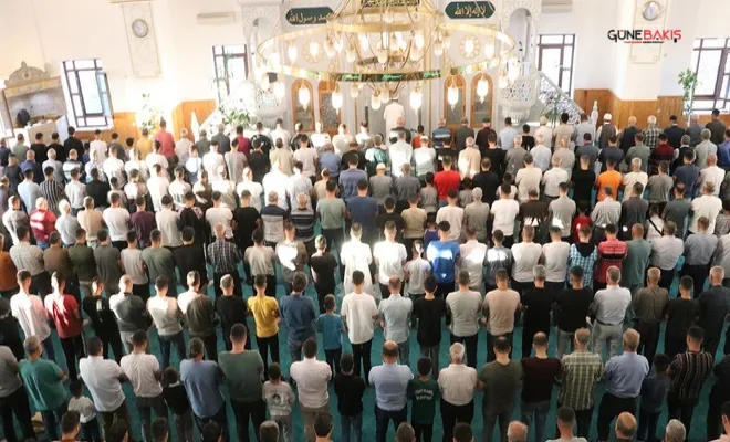 Gaziantep’te Kurban Bayramı namazı sevinçle eda edildi