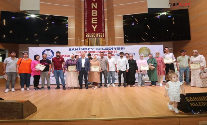 Evlilik Okulu´nda eğitim gören 312 çift daha sertifikasını aldı