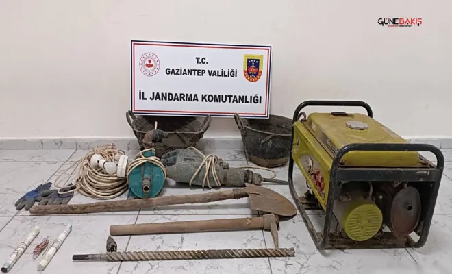 Gaziantep’te tarihi kaçak kazıya suçüstü