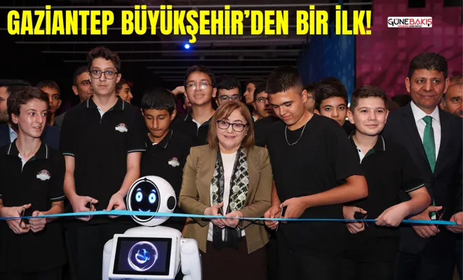 Gaziantep Büyükşehir “Yapay Zeka ve Dijital Yaşam” temalı yeni sergi alanını halkla buluşturdu