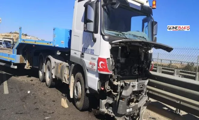 Tır kaza yaptı! 30 milyonluk konteyner trafo zarar gördü 