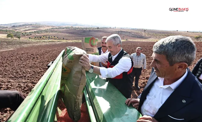 Şahinbey’in dağıttığı tohumlar toprak ile buluştu
