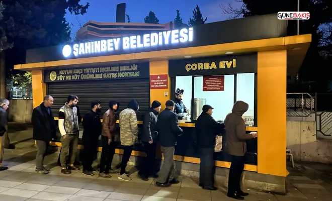 Şahinbey’den vatandaşa çorba ikramı