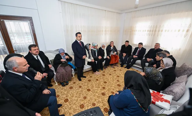 Adalet Bakanı Yılmaz Tunç, Nurdağı’nda Deprem Konutlarını Ziyaret Etti