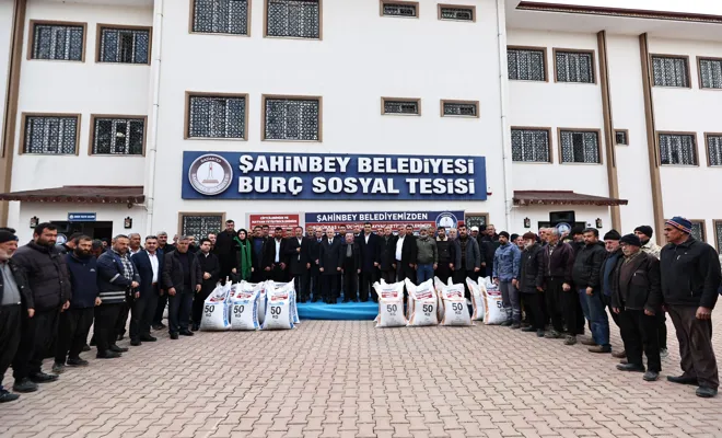 Şahinbey Belediyesi’nin yem desteği devam ediyor