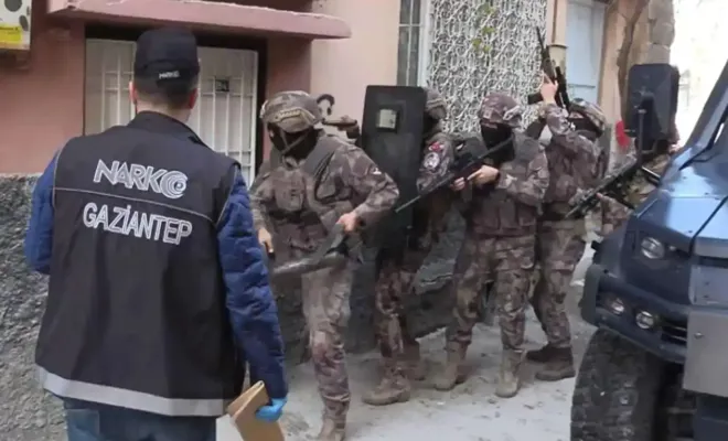 Jandarma’dan suçlulara darbe: 213 aranan şahıs yakalandı