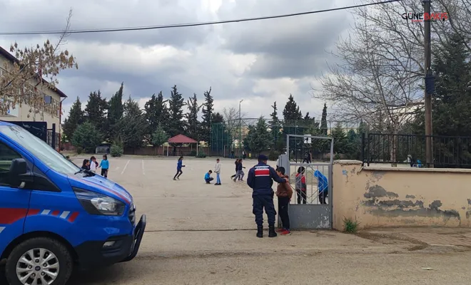 Gaziantep'te "Huzurlu Okul Önleri ve Huzurlu Sokaklar Uygulaması" gerçekleştirildi