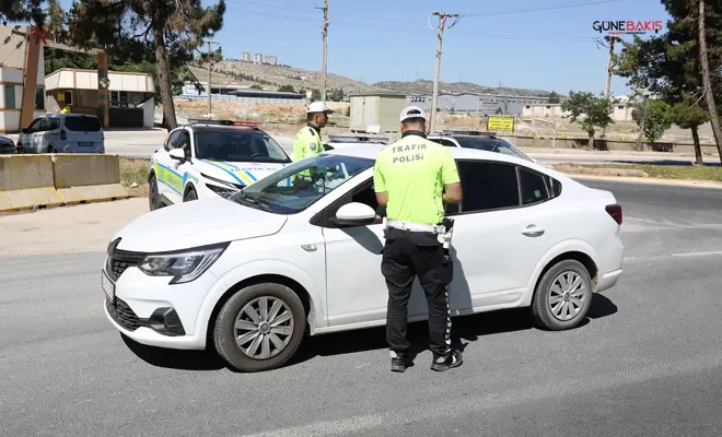 Gaziantep'te 66 bin 754 araca kural ihlalinden ceza kesildi 