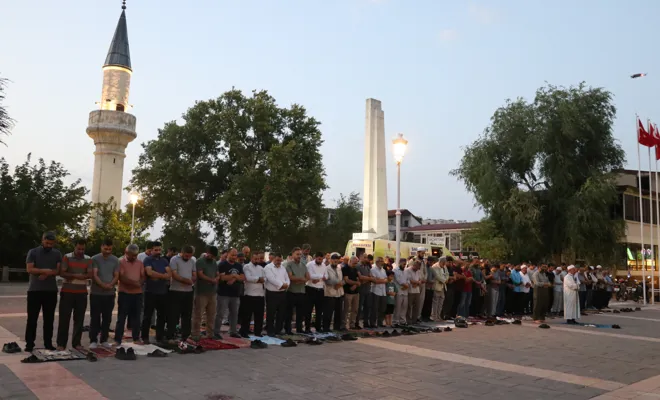 Gaziantep’te “Seccadeni Al Gel” Çağrısıyla Gazze’ye Destek Etkinliği