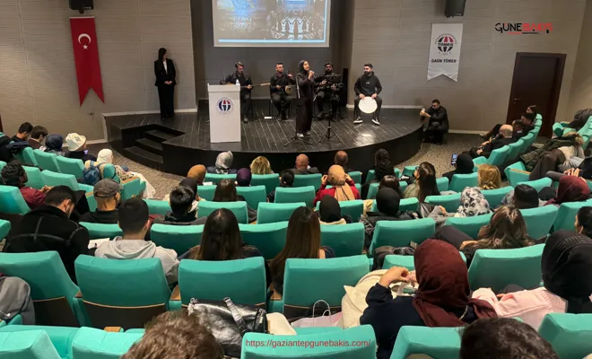 GAÜN’de “Dünya Türk Dili Ailesi Günü” kutlandı