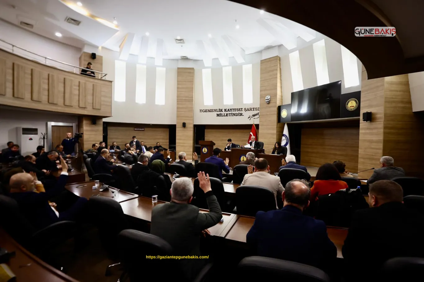 İslam'dan etkilenen Macaristan vatandaşı müslüman oldu